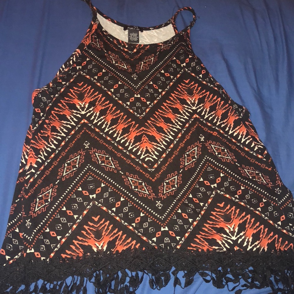 Aztec print tank